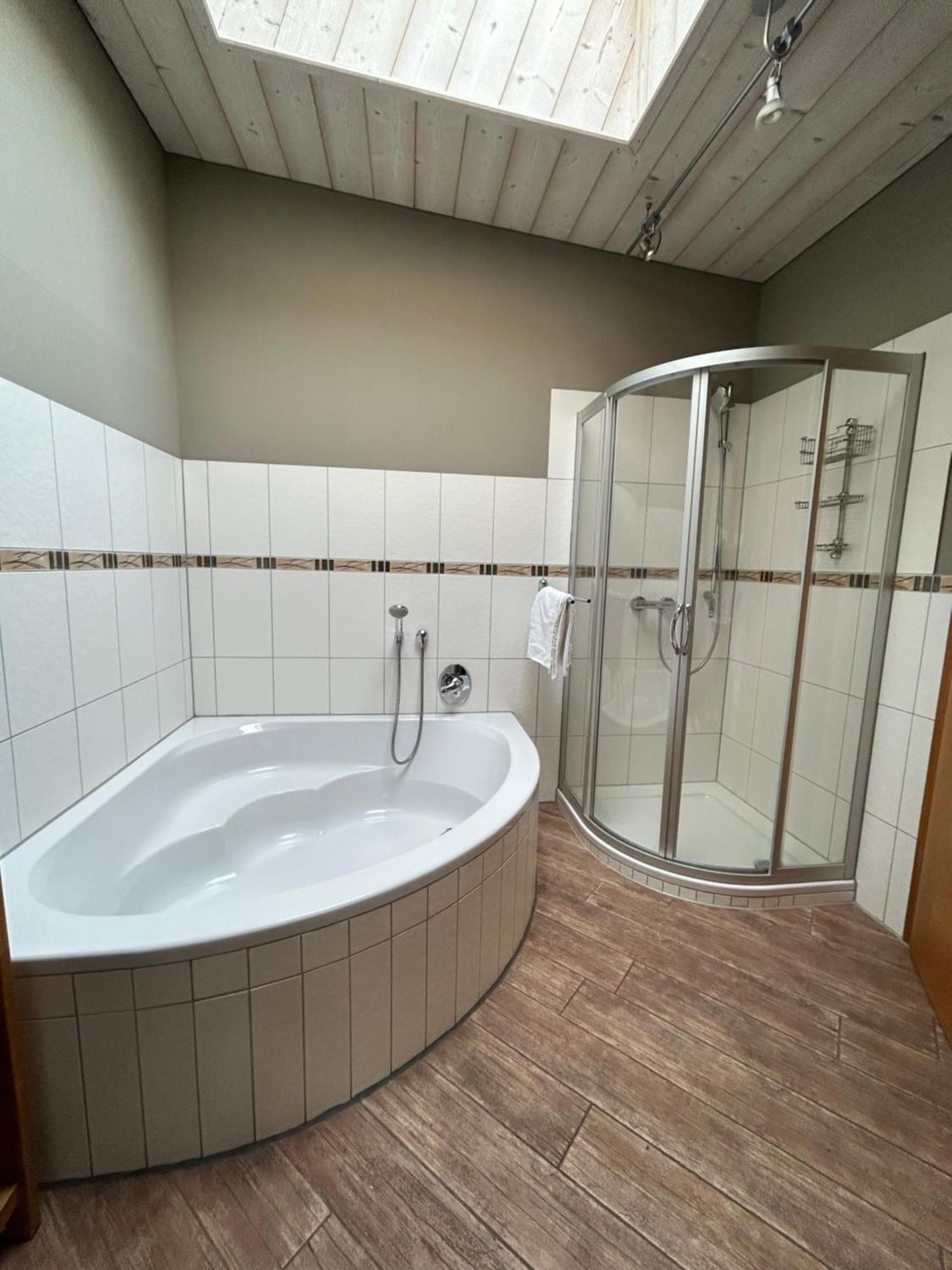 Apartment Roth غوت المظهر الخارجي الصورة